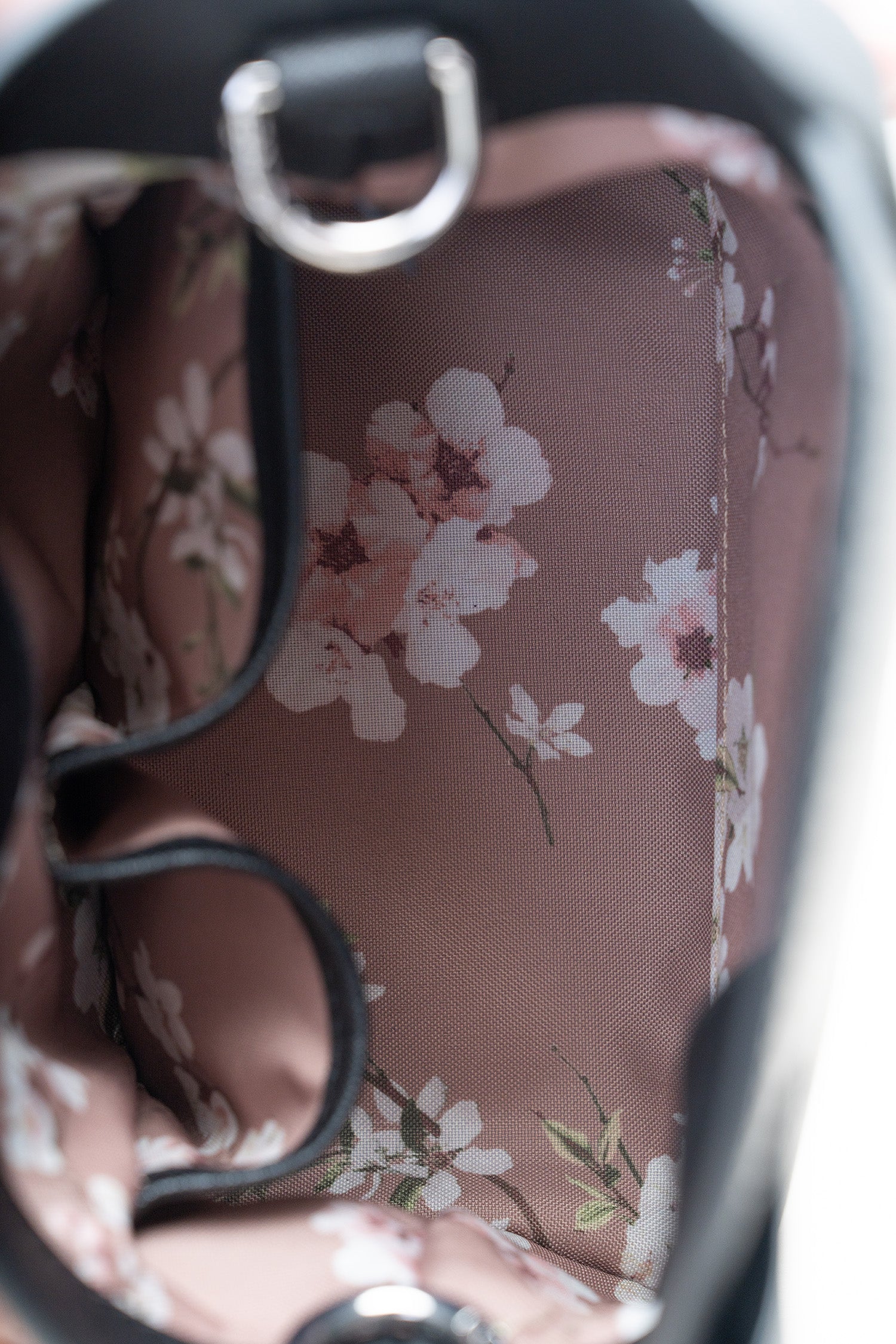 Kitty Crossbody